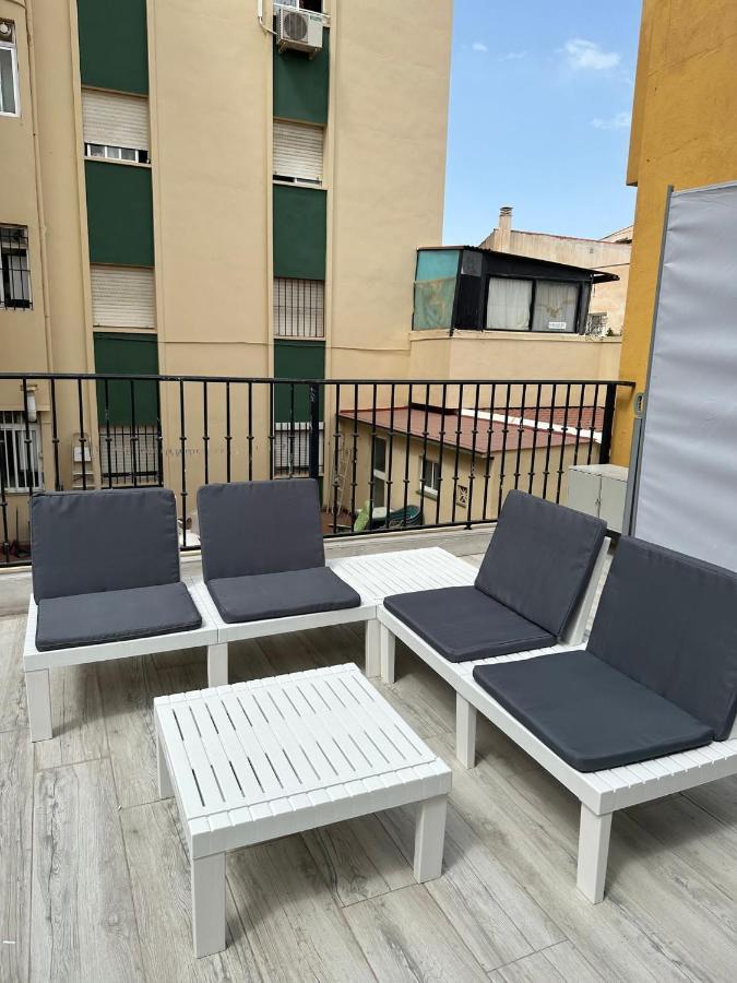Malaga Inn Apartaments Extérieur photo